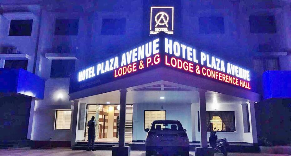 Hotel Plaza Avenue, Mangalore 1
