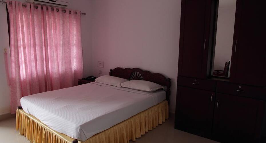 Hotel Shanti Palace ALAPPUZHA, Alleppey 4