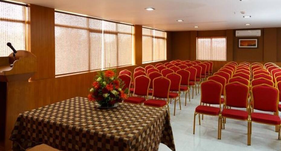 Hotel Gopalapuram International, Pollachi 4