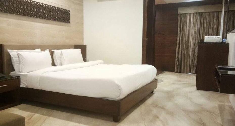 Hotel Atithi Niwas, Indore 5