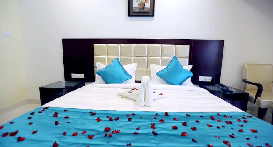 Sri Murgan Residency, Karur 4