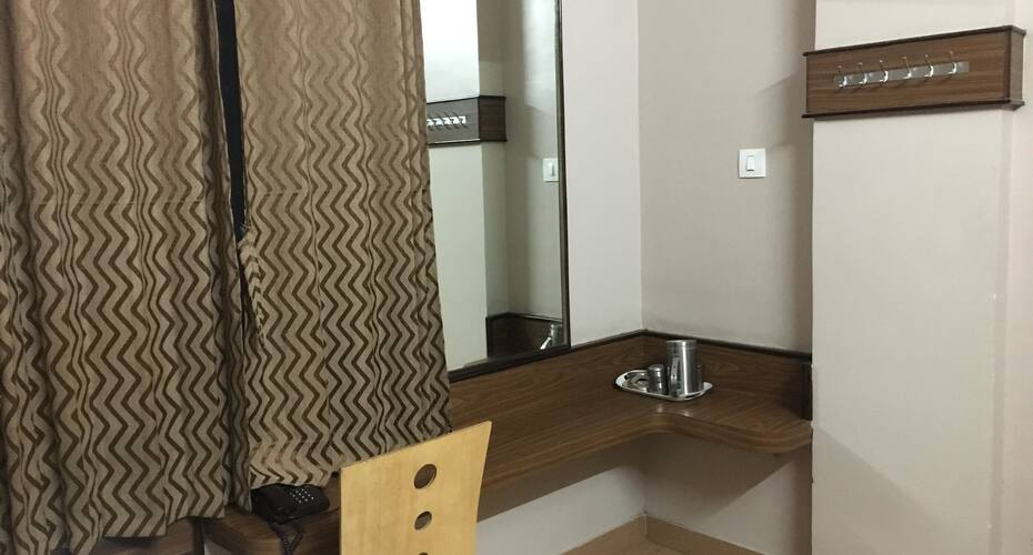 Hotel Satyam Lodge, Bangalore 4