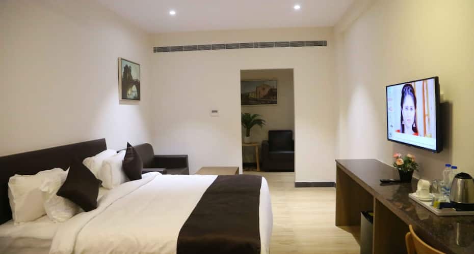 Hotel Seasons Comfort, Visakhapatnam 4