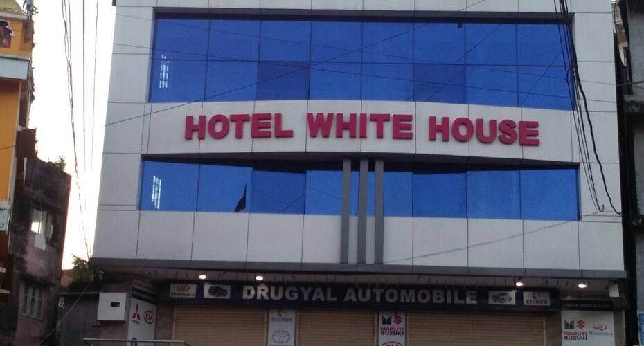 White House Hotel, Jaigaon 2