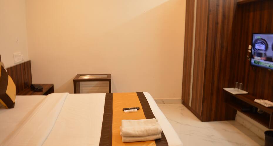 Hotel Plaza Residency, Bangalore 2