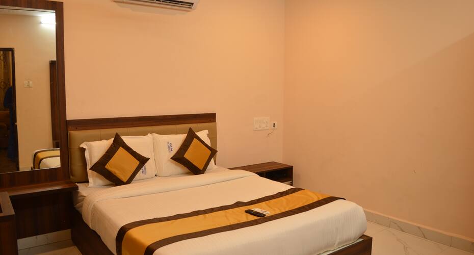 Hotel Plaza Residency, Bangalore 5