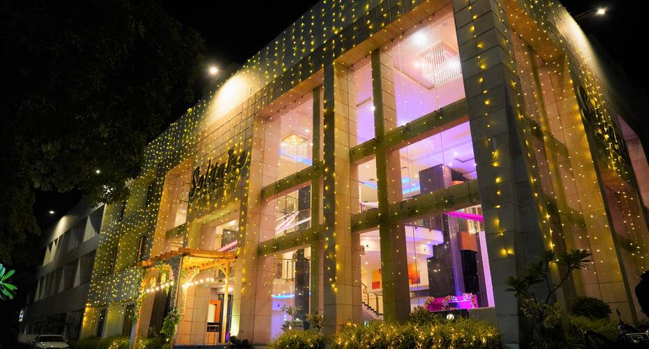 Solitaire Hotel & Banquets, Nagpur 2