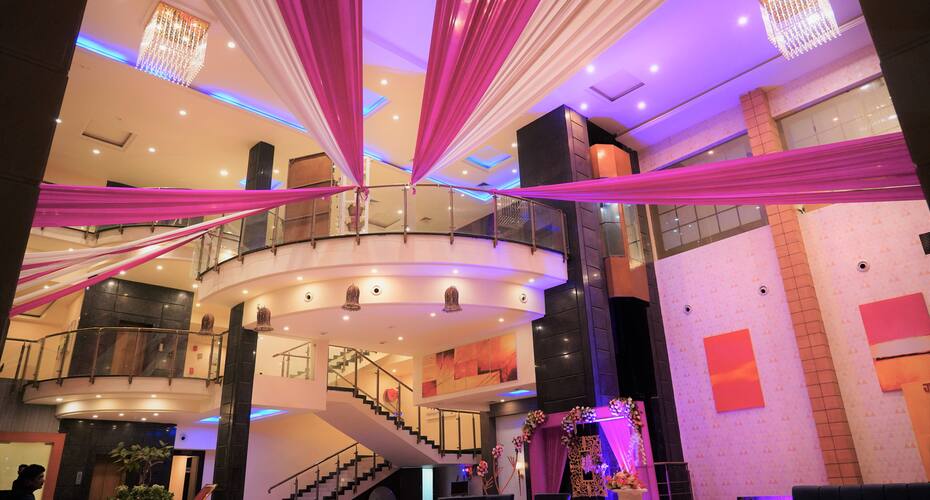 Solitaire Hotel & Banquets, Nagpur 3