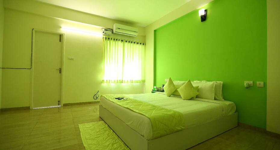 Green Tree Service Apartment, Chennai 5