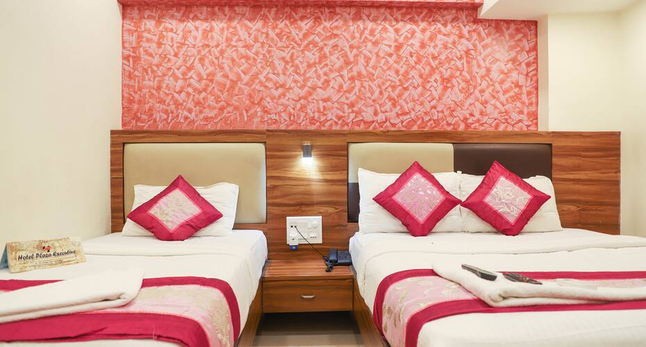 Hotel Plaza Executive, Mumbai 1