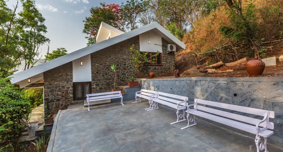 Inverlochy, Lonavala 2