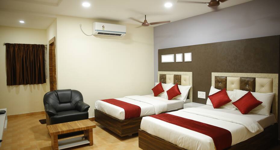 Hotel Sai Grand, Guntur 1