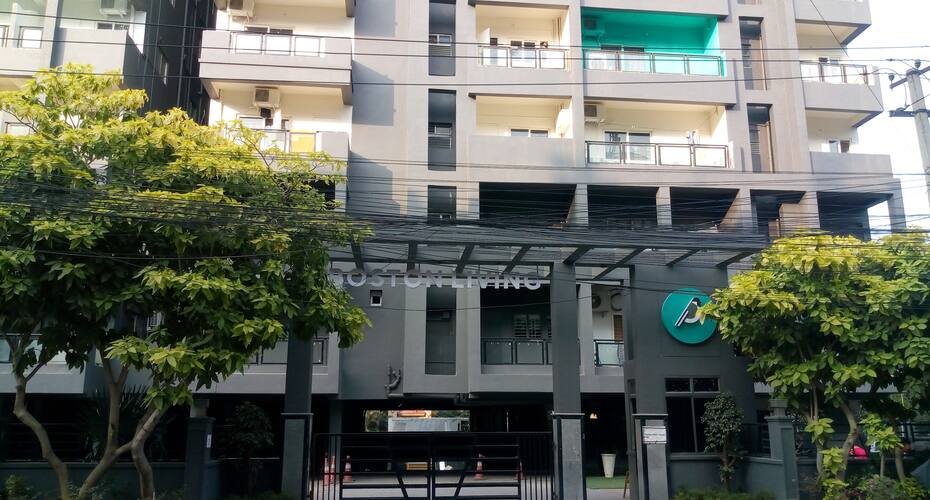 Hotel Boston living, Hyderabad 1