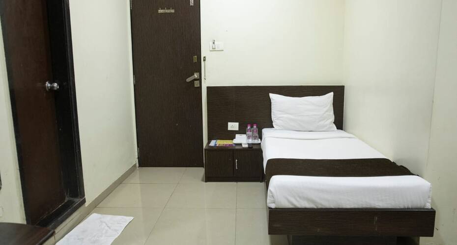 Hotel Ajwa, Mumbai 5