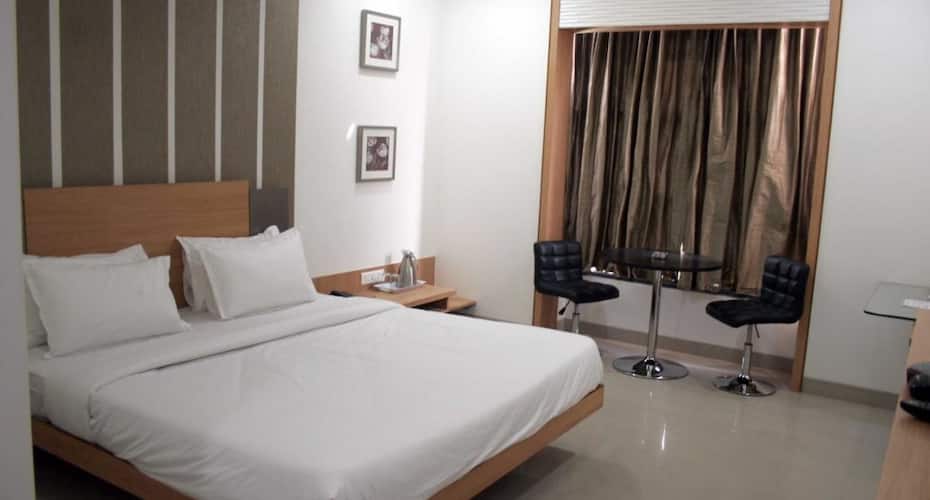 Admiral Suites - The Business Hotel, Aurangabad 1