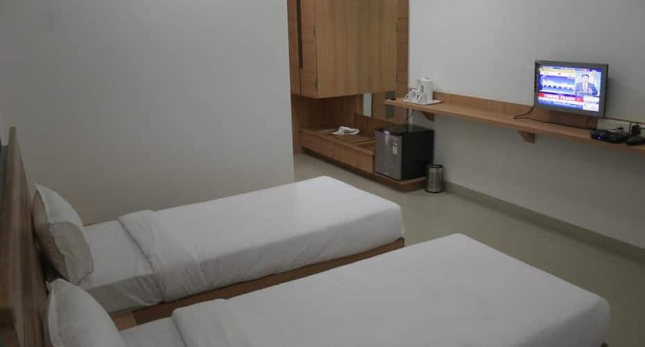 Admiral Suites - The Business Hotel, Aurangabad 5