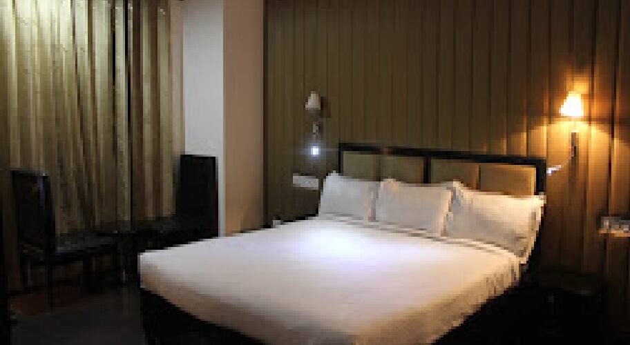 Hotel Indira Grand, Gudivada 5