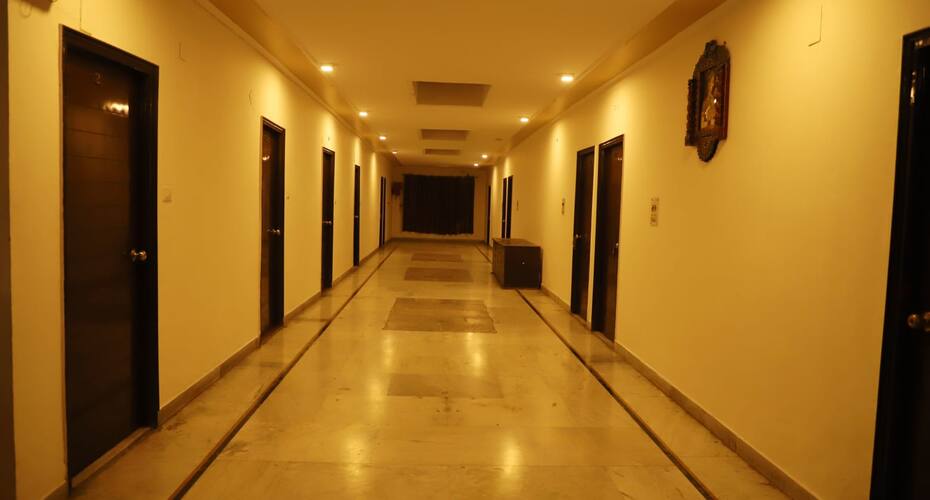 Hotel Rohit Residency, Bijnor 4