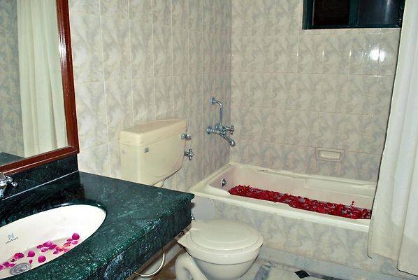 Greenwood Hotel, Khajuraho 2