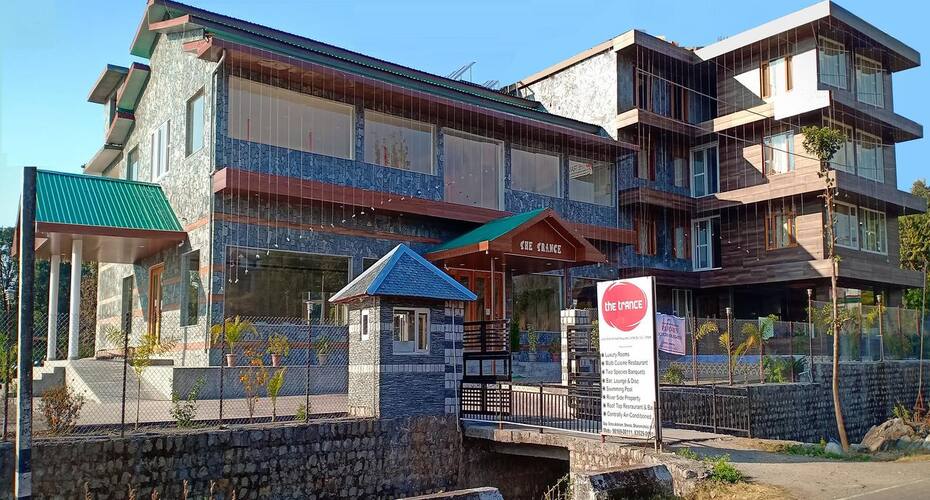 Hotel Trance Dharamshala, Dharamshala 2