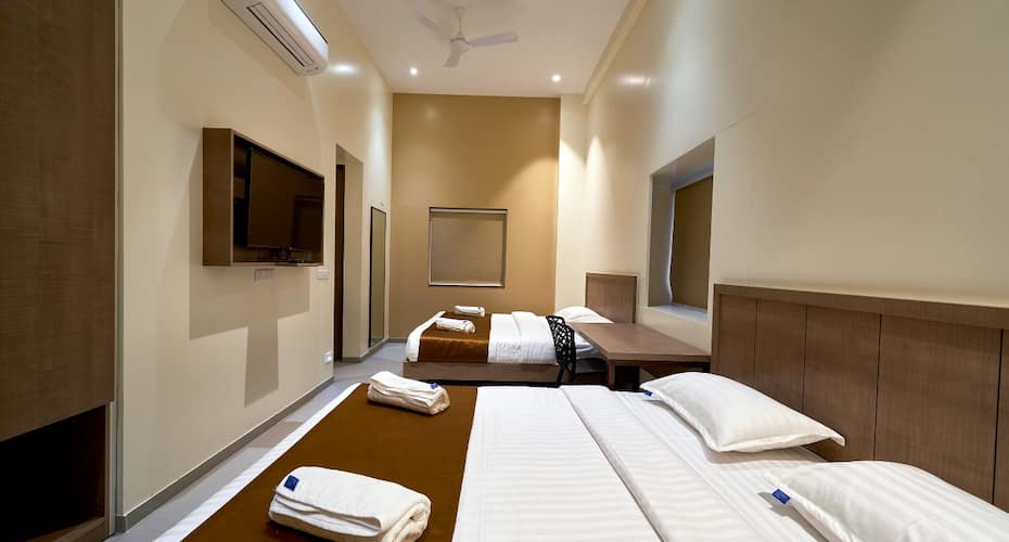 Hotel Elite Inn, Kolhapur 4