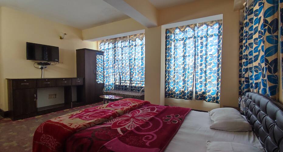 Hotel Mount Meridian, Darjeeling 5