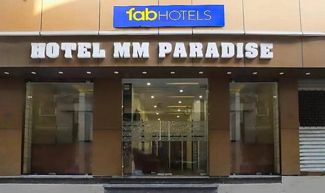 https://imgcld.yatra.com/ytimages/image/upload/t_hotel_yatra_details_desktop/v2106068934/Hotel/00188333/photos_fabhotel_golden_temple_paradise_amritsar_Hotels_1611223667566_kvUr8J.jpg