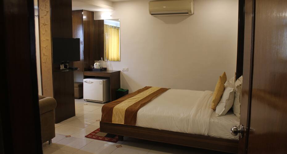 Hotel Kanak Marketed by Anant Solutions, Ahmedabad 3