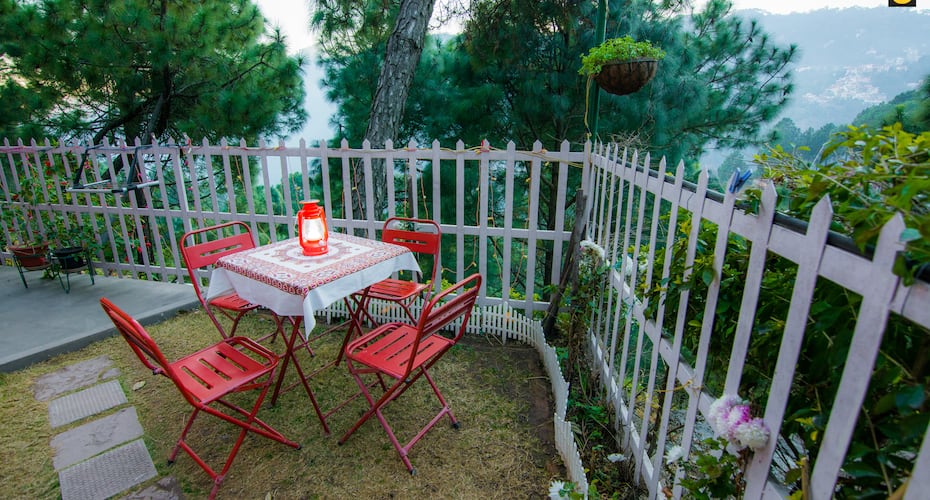 LivingStone 2BHK Villa Kasauli, Kasauli 5