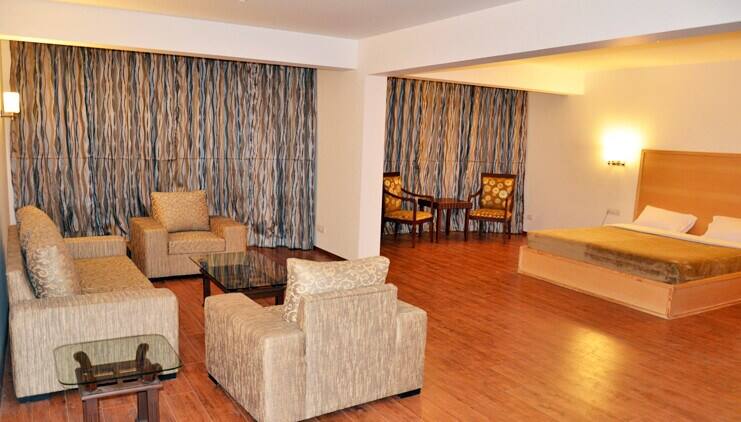 Hotel Grand Mahal, Srinagar 3