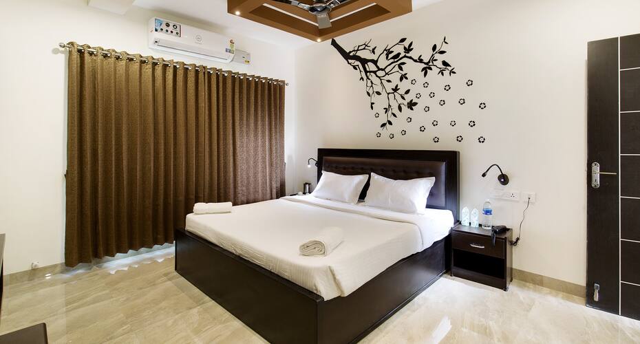 Crystal Lake Service Apartments, Coimbatore 4