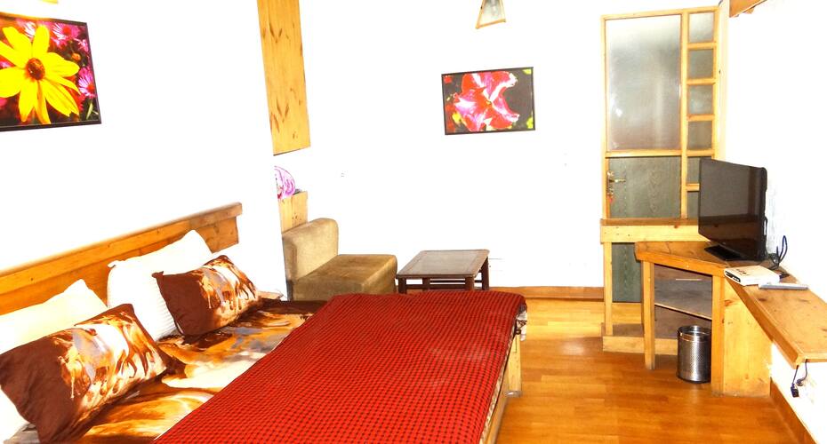 Hotel Sunrise Cottage, Kasauli 2