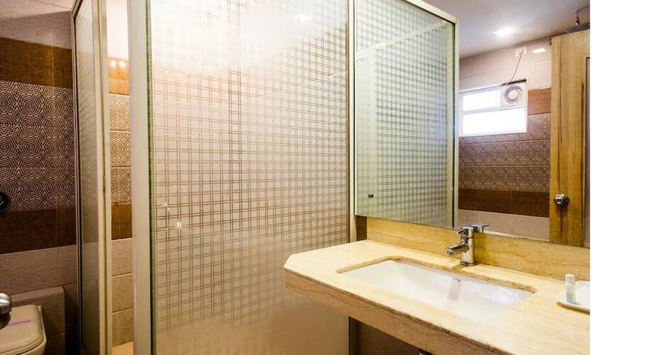 Hotel Melrose Inn, Aligarh 3