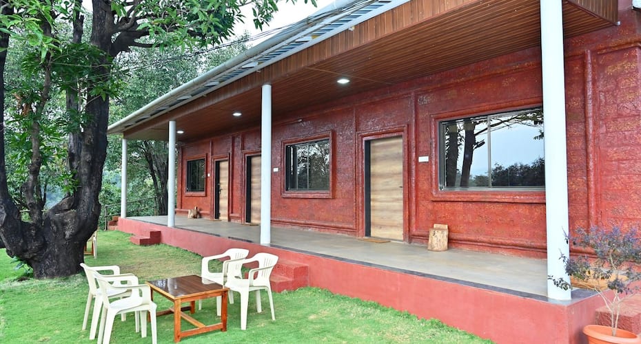 Hotel Shivneri Agro Tourism, Mahabaleshwar 1