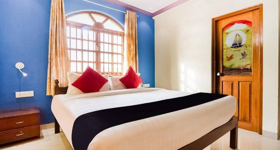 Larios Beach Holidays Resort, Goa 3