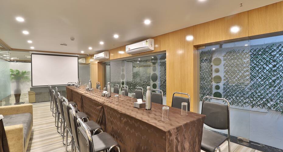 Hotel Le Grand, Surat, Surat 3