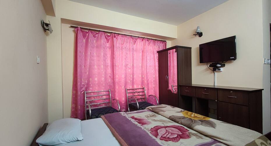Hotel Mount Meridian, Darjeeling 4
