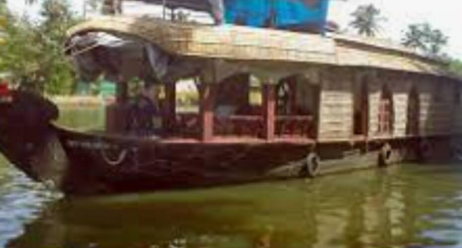 AMRITHA HOUSE BOAT 4, Alleppey 2