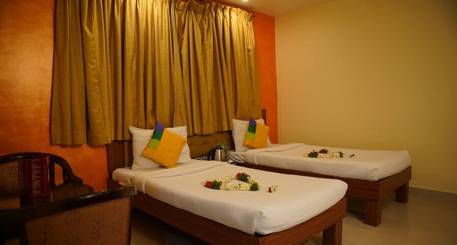 The Grand Plaza Hotel, Hyderabad 3