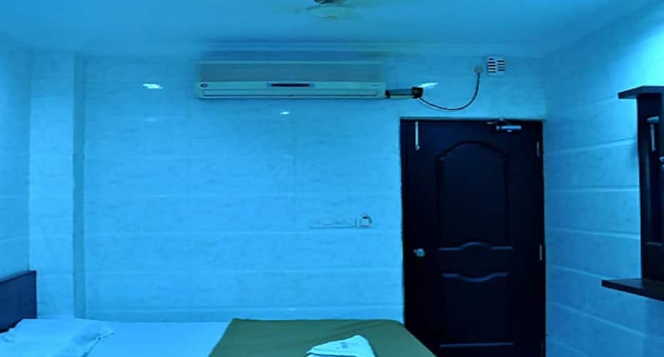 Hotel Bharat International, Chennai 4