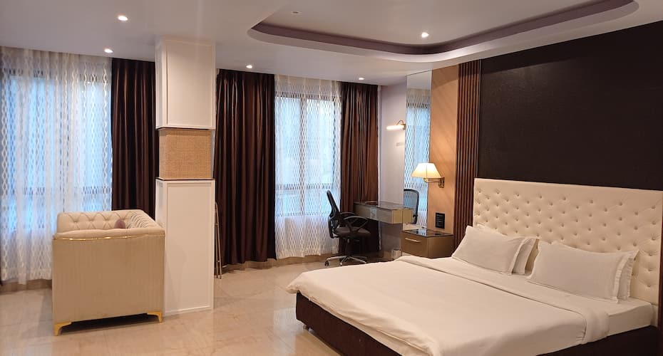 The Grand Hotel, Aizawl 1