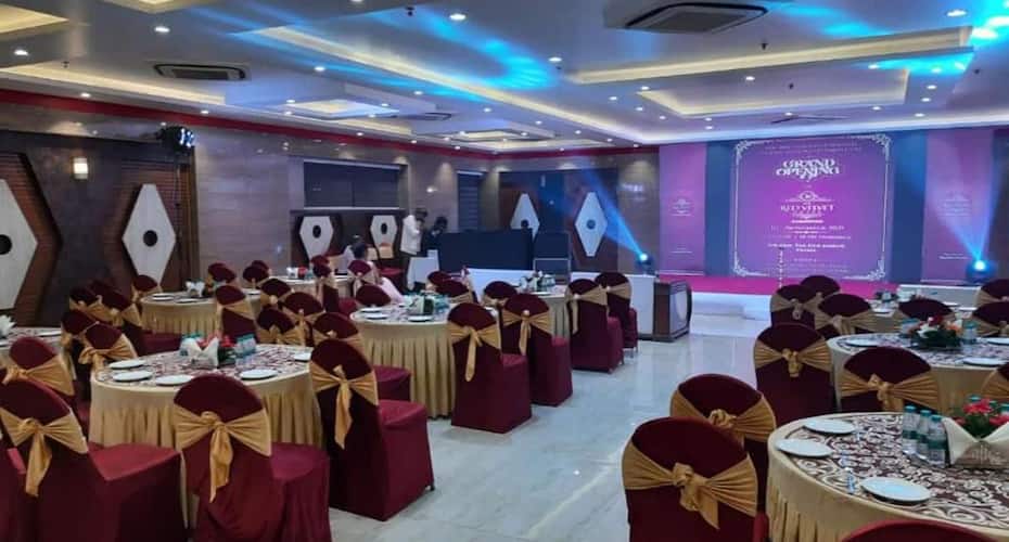 The Red Velvet Hotel Samarpan, Patna 5