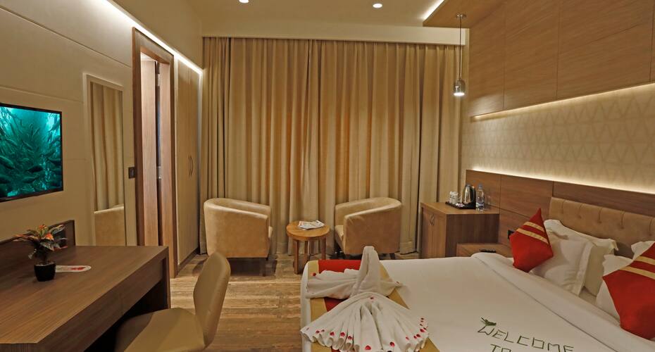 Hotel Ballian's, Ballia 2