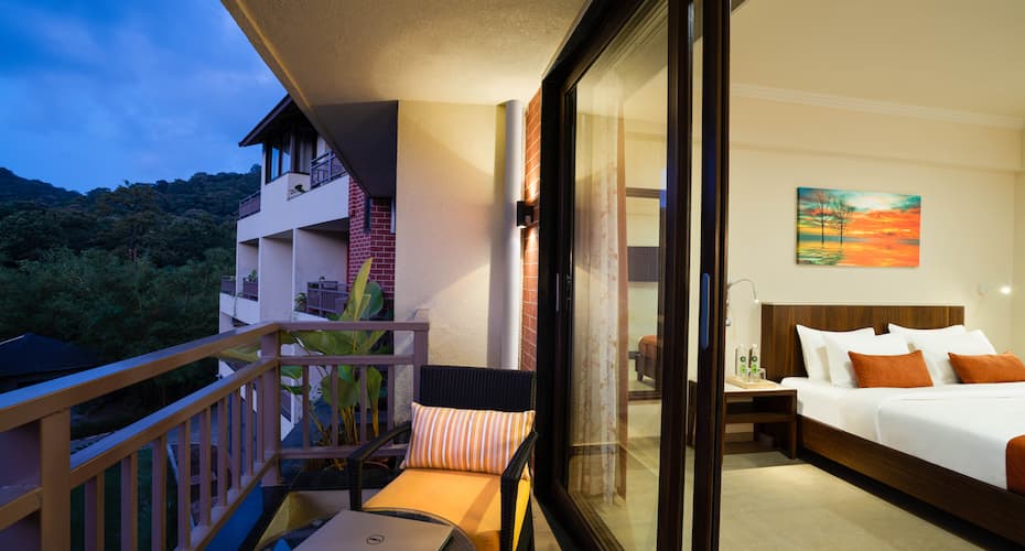 Whistling Woodzs Resort, Dandeli 3