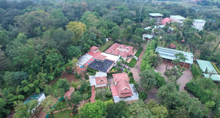 Honeydewwz Exoticaa Hotel And Resort, Chikmaglur 5