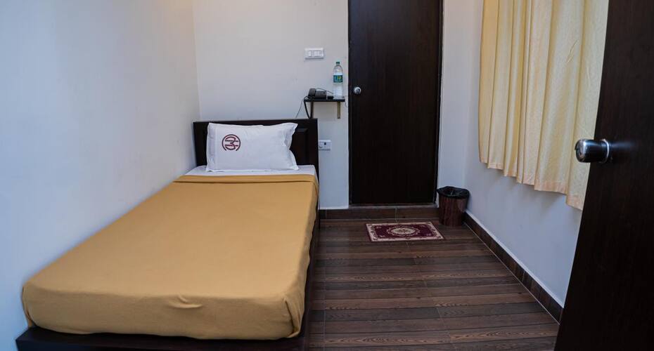 Hotel Mookambika Comforts, Tirupati 5