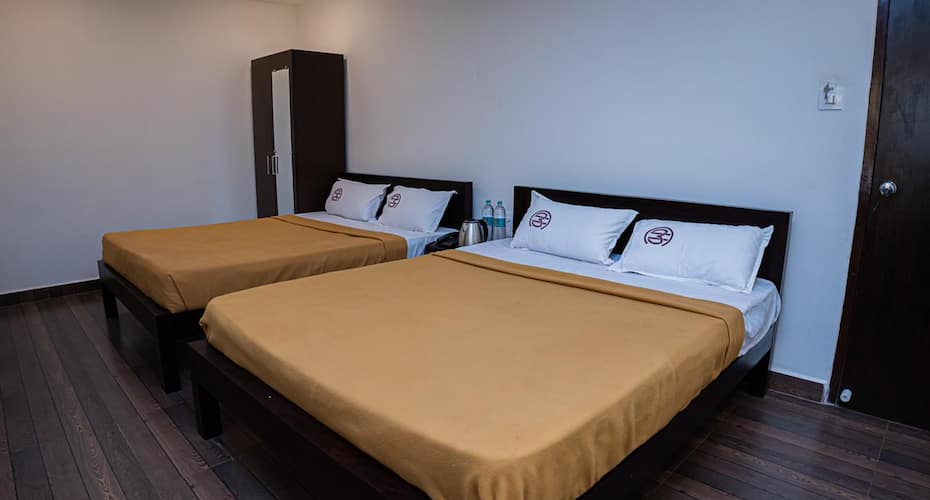 Hotel Mookambika Comforts, Tirupati 4