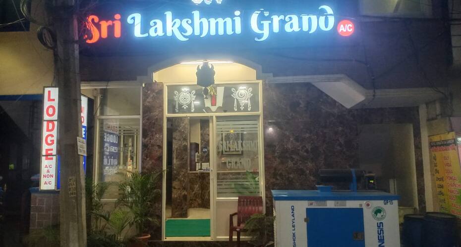 Sri Lakshmi Grand by PPH, Tirupati 1