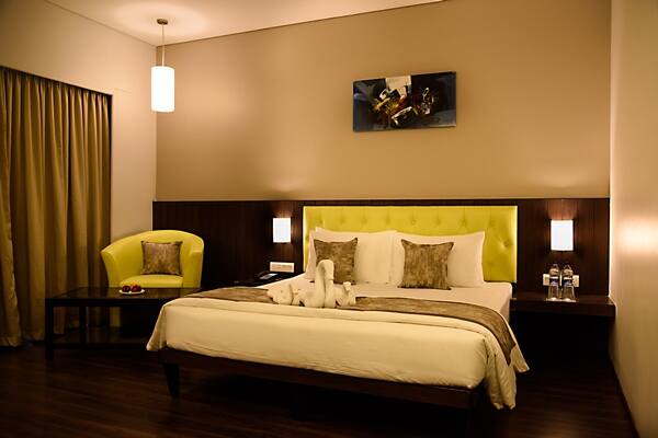 Phlox Hotel, Hubli-Dharwad 4
