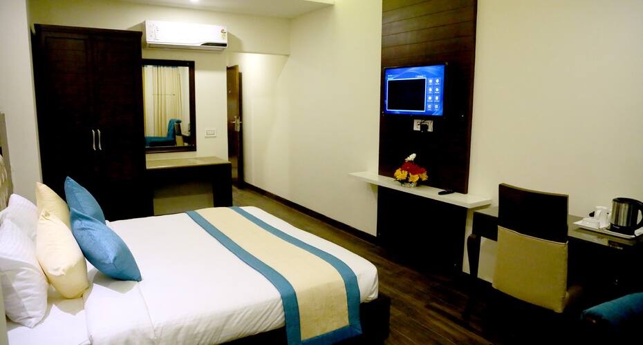 Hotel SC Residency, Zirakpur 4